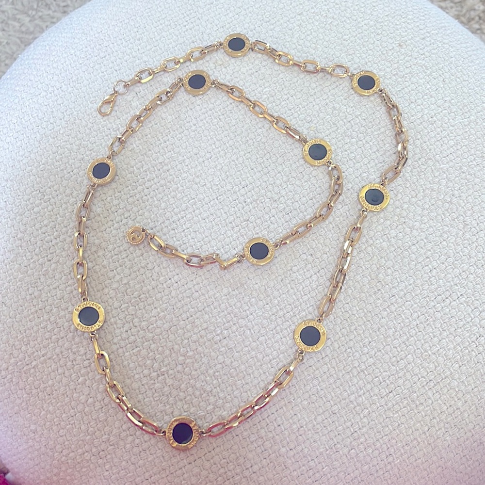 St. John necklace